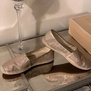 Super Cute MK slip on